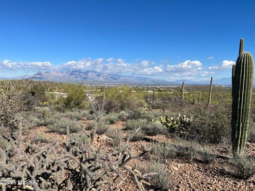 22-5117 W Trails End Rd, Tucson, AZ, 85745-8991 | Card Image