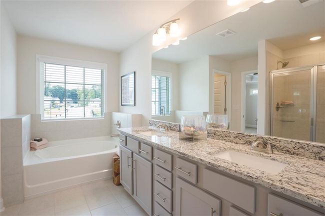 525 Paces Dr, House other with 5 bedrooms, 4 bathrooms and 2 parking in Lithia Springs GA | Image 24