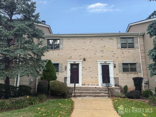 54 Parsler Pl, Fords, NJ, 08863-1418 | Card Image