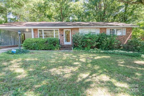 427 Scaleybark Rd, Charlotte, NC, 28209-2614 | Card Image