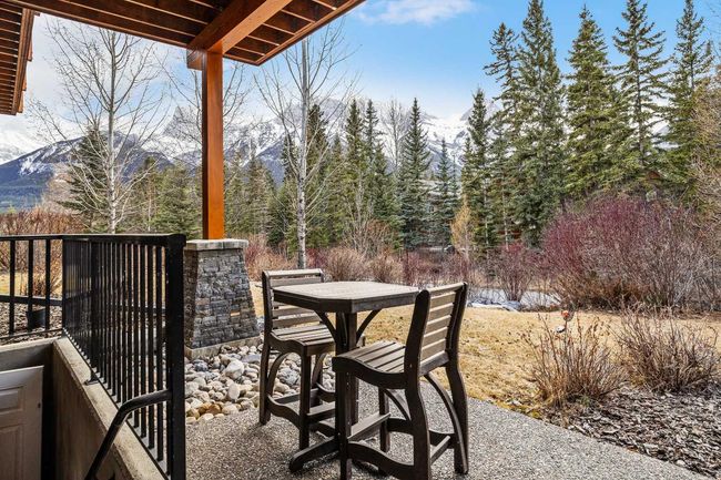 7 Creekside Mews, Townhouse with 3 bedrooms, 4 bathrooms and 2 parking in Canmore AB | Image 38