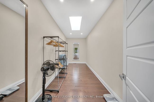 736 Hillview Cres, House other with 7 bedrooms, 5 bathrooms and 4 parking in Pickering ON | Image 22