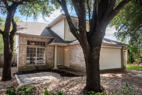 9025 Vigen Cir, Austin, TX, 78748-1601 | Card Image