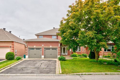 2377 Kendron Lane, Gloucester, ON, K1V0Y8 | Card Image