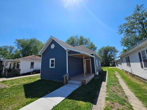 115 E Jefferson Ave, Vincennes, IN, 47591-2447 | Card Image