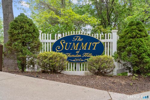 52-25 Hamden Hills Dr, Hamden, CT, 06518-5352 | Card Image