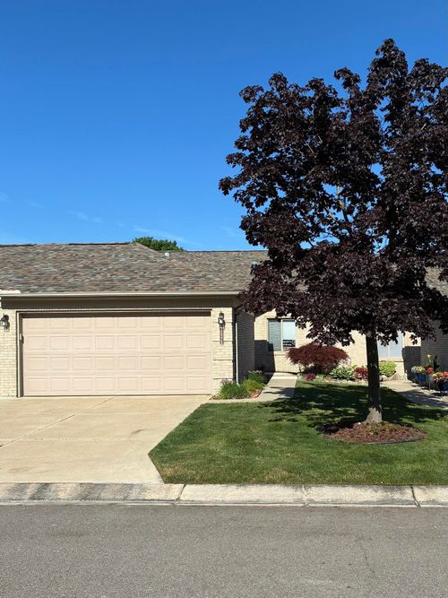 35275 Silver Maple Dr, Clinton Township, MI, 48035-5520 | Card Image