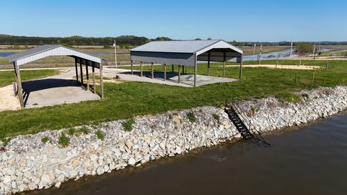 1705 Hardin Bottom River Rd, Clifton, TN, 38425-1524 | Card Image