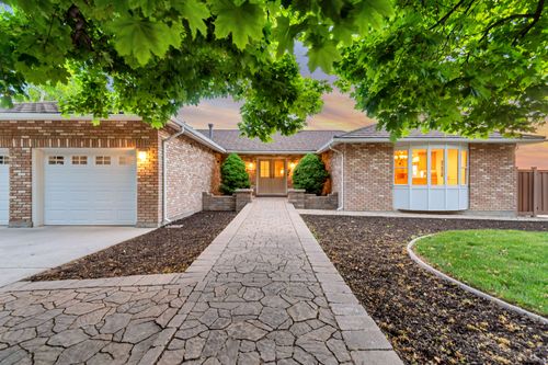 1335 1500, Provo, UT, 84604-3713 | Card Image