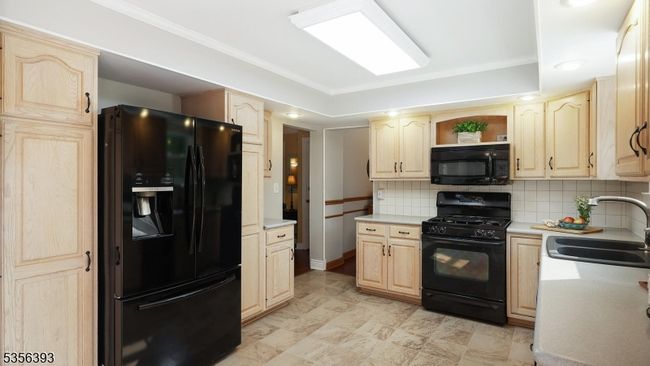 12 Fox Chase Run, House other with 4 bedrooms, 2 bathrooms and null parking in Hillsborough NJ | Image 18