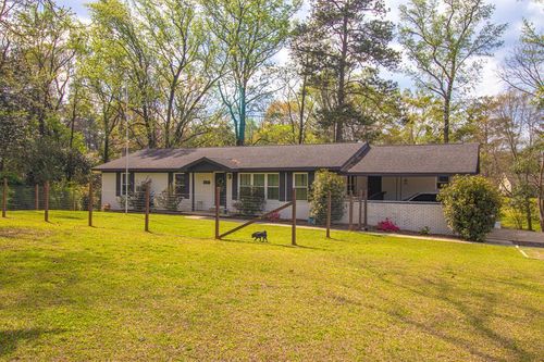 2811 16th Ave, Valley, AL, 36854-2712 | Card Image
