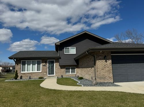 7612 167th St, Tinley Park, IL, 60477-2430 | Card Image