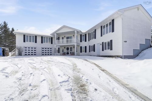 4189 Highway 215, Lower Burlington, NS, B0N2A0 | Card Image