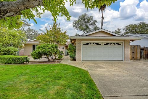 4983 Hillridge Way, Fair Oaks, CA, 95628 | Card Image