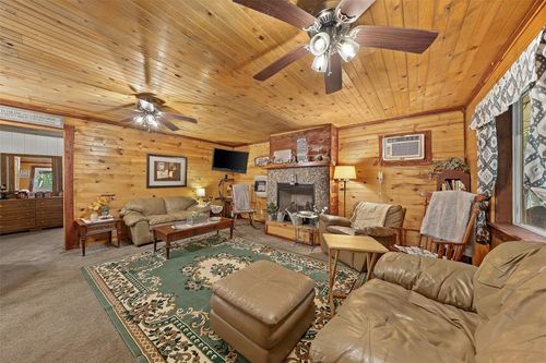 637 Cinnabar Ln, Haworth, OK, 74740-5334 | Card Image