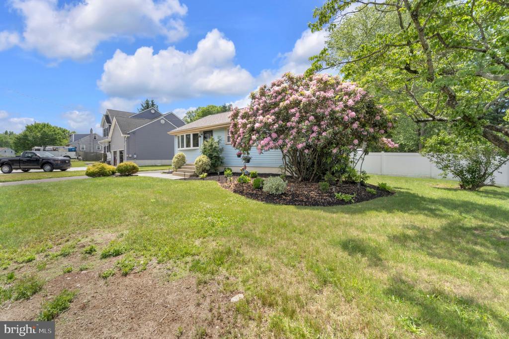 Residential in WOODBURY 5