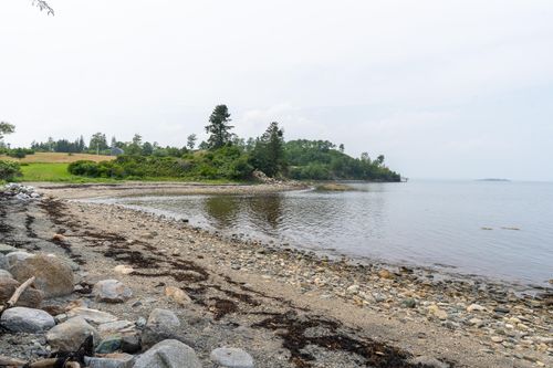 651 North Shore Road, North Haven, ME, 04853 | Card Image