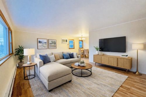 2nd-37 W 7th St, Bayonne, NJ, 07002-2416 | Card Image