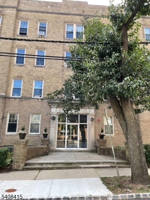 apt-2-16 Seymour St, Montclair, NJ, 07042-3356 | Card Image
