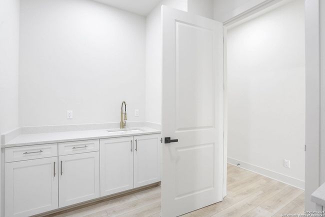 11010 Nina Rdg, House other with 4 bedrooms, 3 bathrooms and null parking in San Antonio TX | Image 26