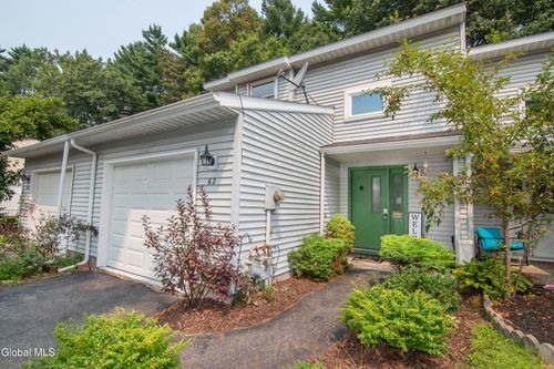 62 Tallow Wood Dr, Clifton Park, NY, 12065-2825 | Card Image