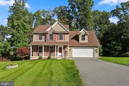 255 Liz Ln, GAP, PA, 17527-8003 | Card Image