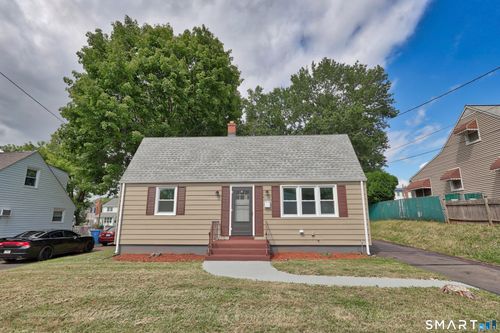 124 Mansfield Avenue, New Britain, CT, 06051 | Card Image