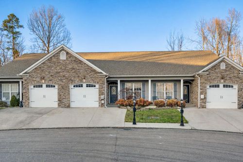7685 Magnolia Leaf Ln, Chattanooga, TN, 37421-2731 | Card Image