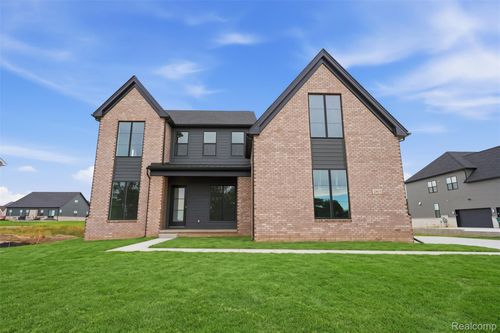 2417 Provencal Dr, Commerce Township, MI, 48382-2444 | Card Image