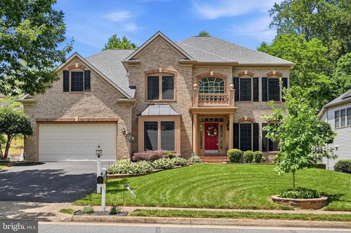 16524 Hayes Ln, WOODBRIDGE, VA, 22191-4562 | Card Image