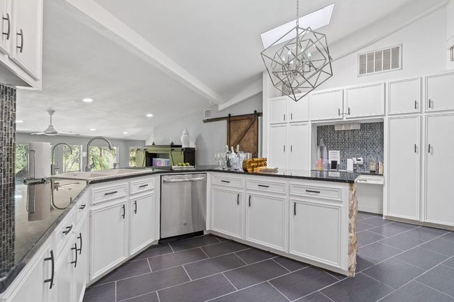 13204 Onion Creek Dr, House other with 3 bedrooms, 3 bathrooms and null parking in Manchaca TX | Image 8