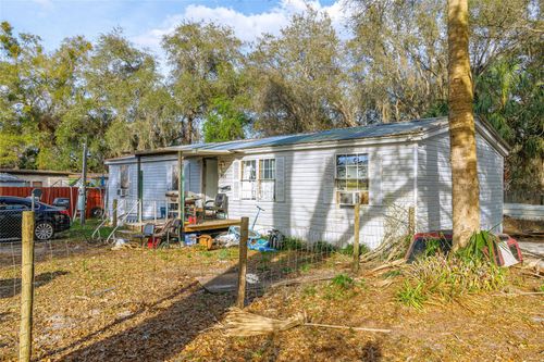 521 Se 129th Ter, Silver Springs, FL, 34488-3860 | Card Image