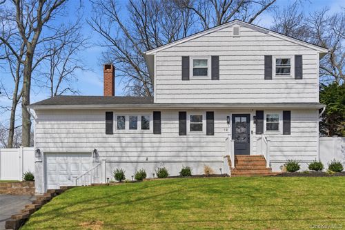 12 King Ave, Melville, NY, 11747-1214 | Card Image
