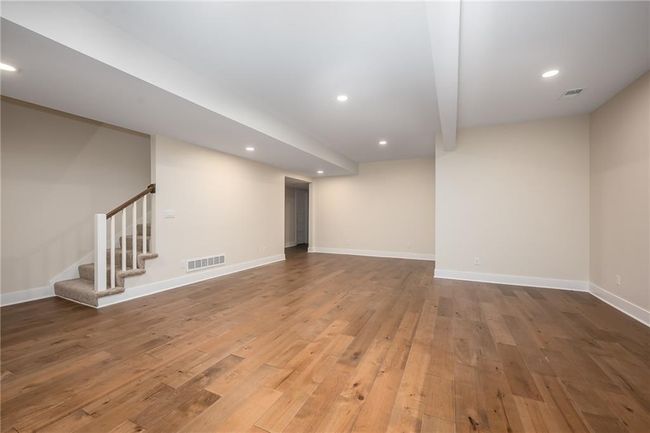 938 Mount Calvary Rd, House other with 5 bedrooms, 3 bathrooms and null parking in Lansing KS | Image 19