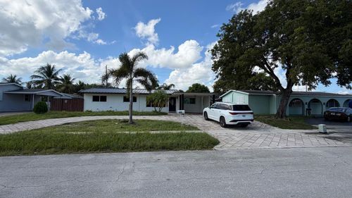 630 Ne 23rd Ct, Pompano Beach, FL, 33064-5505 | Card Image