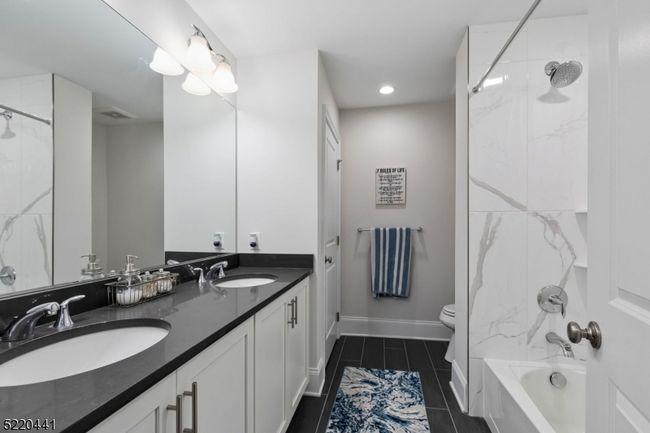 3 Beacon Pl, Townhouse with 3 bedrooms, 2 bathrooms and null parking in Warren NJ | Image 30