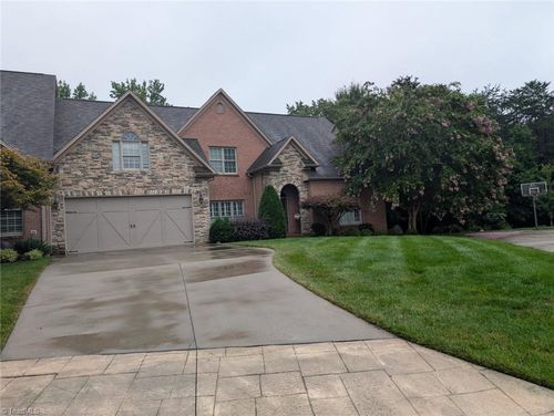 4134 Coachmans Ct, High Point, NC, 27262-5019 | Card Image