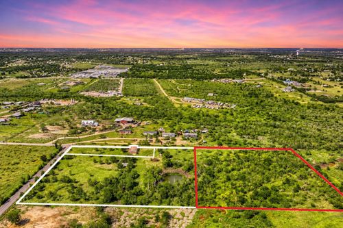 401 Graef (148538) Road, Kyle, TX, 78640 | Card Image