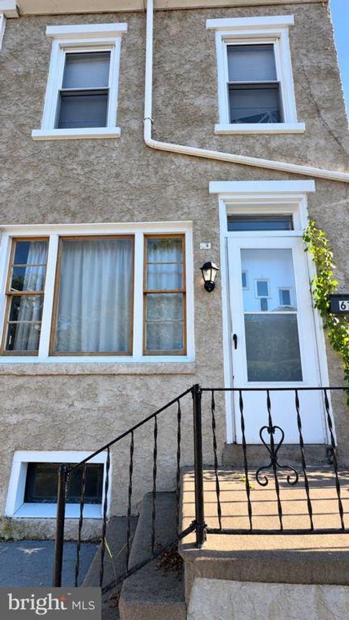 619 W 5th St, CHESTER, PA, 19013-3809 | Card Image