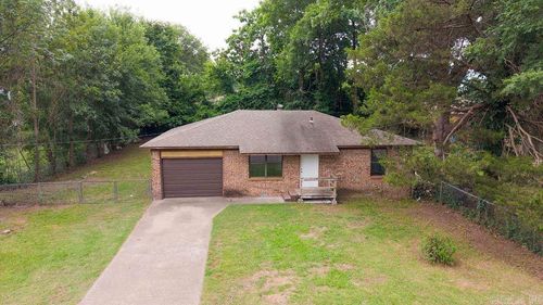 724 2nd Ave, Conway, AR, 72032-5731 | Card Image