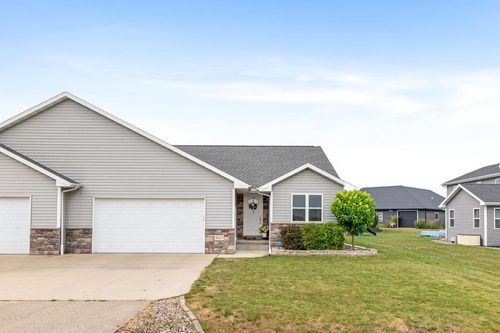 3317 Buchanan Road, LITTLE CHUTE, WI, 54130 | Card Image
