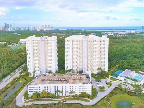 1001-14951 Royal Oaks Ln, North Miami, FL, 33181-2474 | Card Image