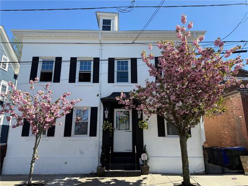 68 Grove St, Providence, RI, 02909-1308 | Card Image
