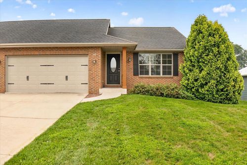 2-3321 Crabapple Lane, Janesville, WI, 53548 | Card Image
