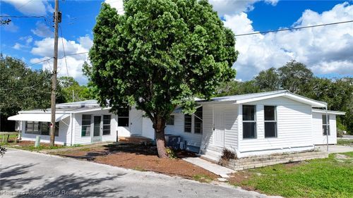 3245 Redwater Dr, AVON PARK, FL, 33825-9611 | Card Image