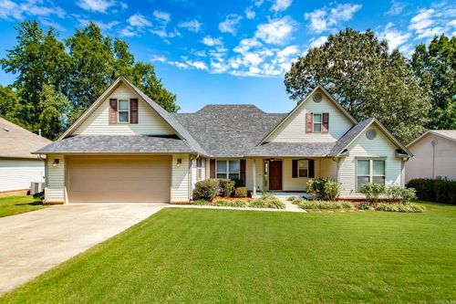 1030 Golden Hills Dr, Cabot, AR, 72023-6004 | Card Image