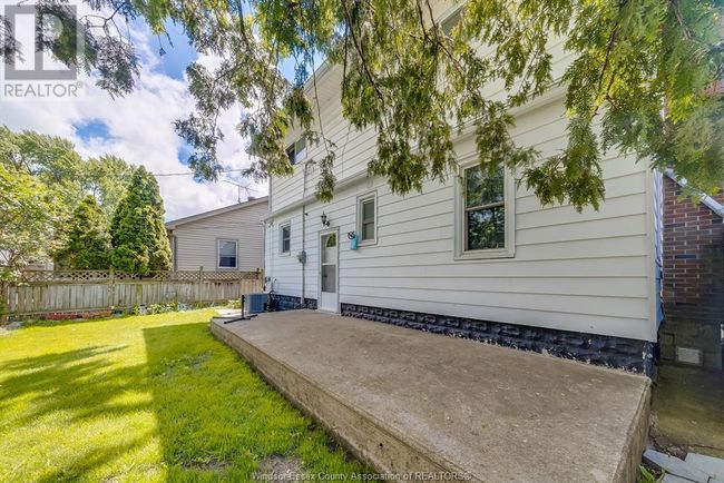 1418 Pillette Rd, House other with 3 bedrooms, 2 bathrooms and null parking in Windsor ON | Image 43