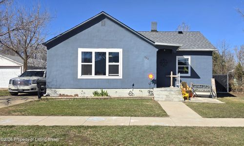 329 S Central Ave, Beach, ND, 58621-4002 | Card Image