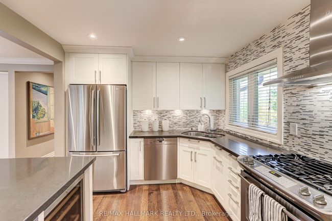 4 Tinder Cres, House other with 4 bedrooms, 2 bathrooms and 4 parking in North York ON | Image 6