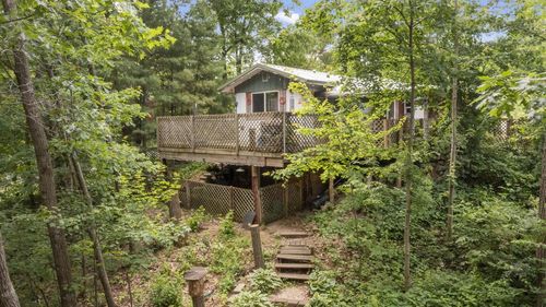 W10104 County Road C, Deerfield, WI, 54982 | Card Image